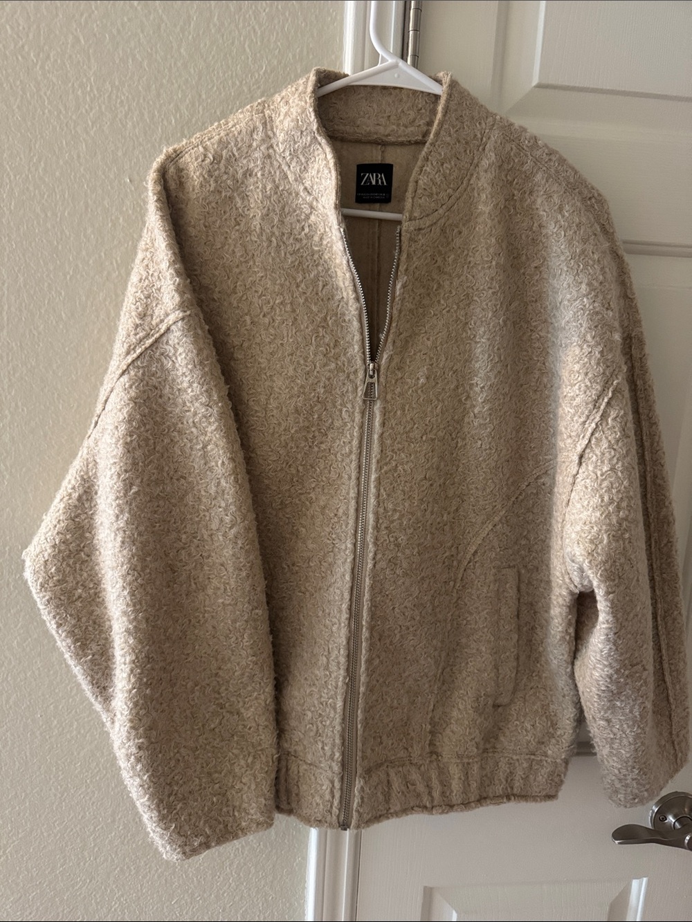 ZARA women’s oversized Beige Bouclé Bomber Jacket